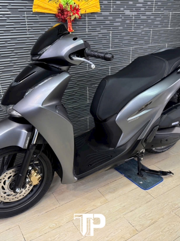 Sh 160 abs 2026 xe mới chưa lăn bánh