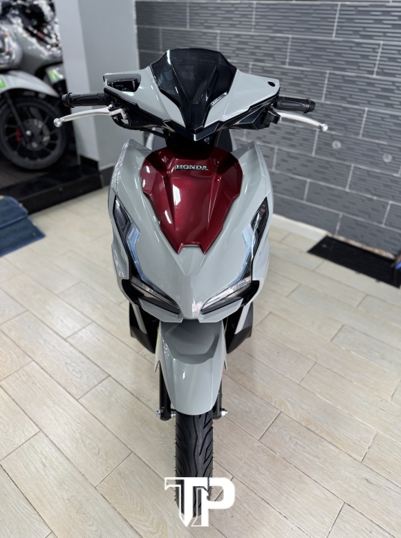 Honda AB160 date 2025 xám xi măng Bstp