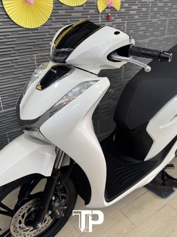 Honda SH150 date 2021 Trắng Đen Sporty 