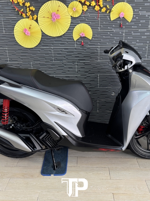 Honda SH 125 abs 2026 Bạc Porsche Bstp New