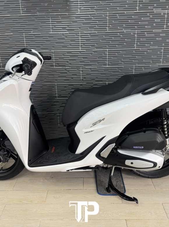 Honda SH160 date 2023 Trắng Đen Sporty