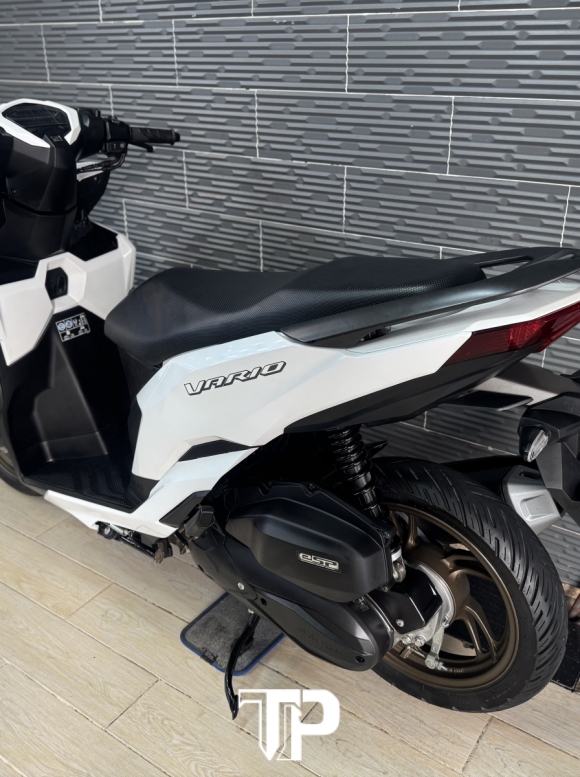Honda Vario 125 date 2025 Trắng Bstp đẹp