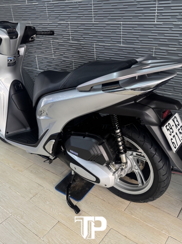 Honda SH150 date 2021 Bạc Porsche Bs Sài Gòn