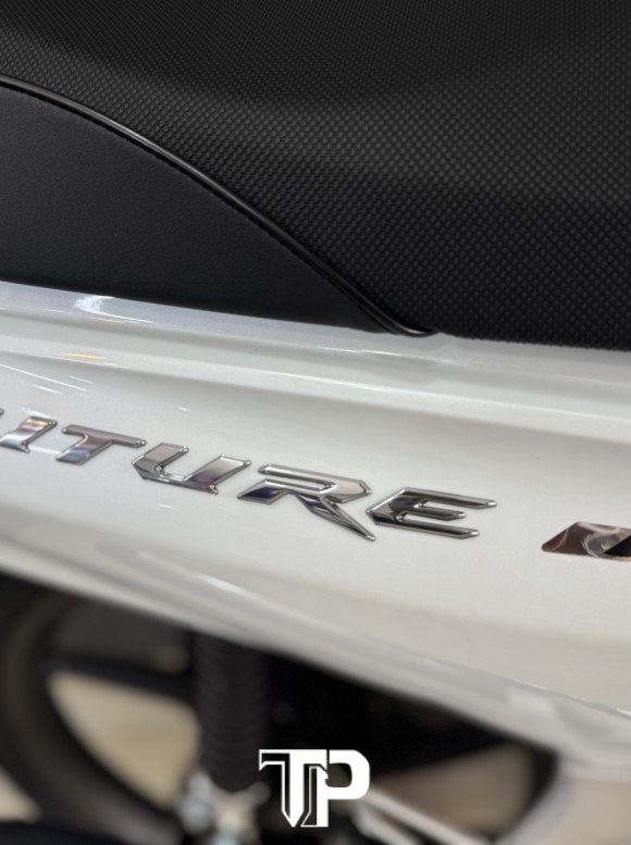 Honda Future 125 Trắng Đen 2026 New 