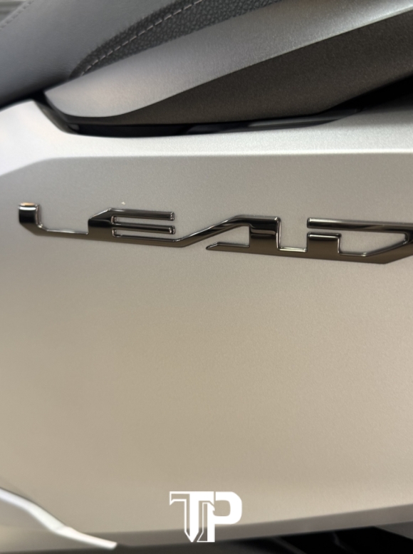 Honda Lead 125 Bạc Nhám 2026 New