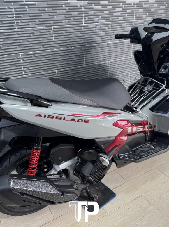 Honda AB160 date 2025 Xám Xi măng 