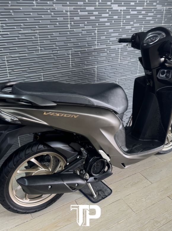 Honda Vision 2025 Màu Cánh Dán mâm đồng