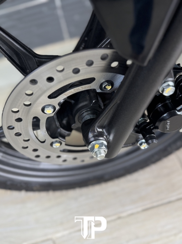 Honda AB125 date 2025 Đen Bóng hàng bỏ mẫu 