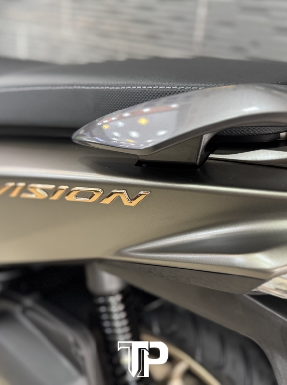 Honda Vision 2026 New Nâu Cánh dán mâm đồng Đặt Biệt