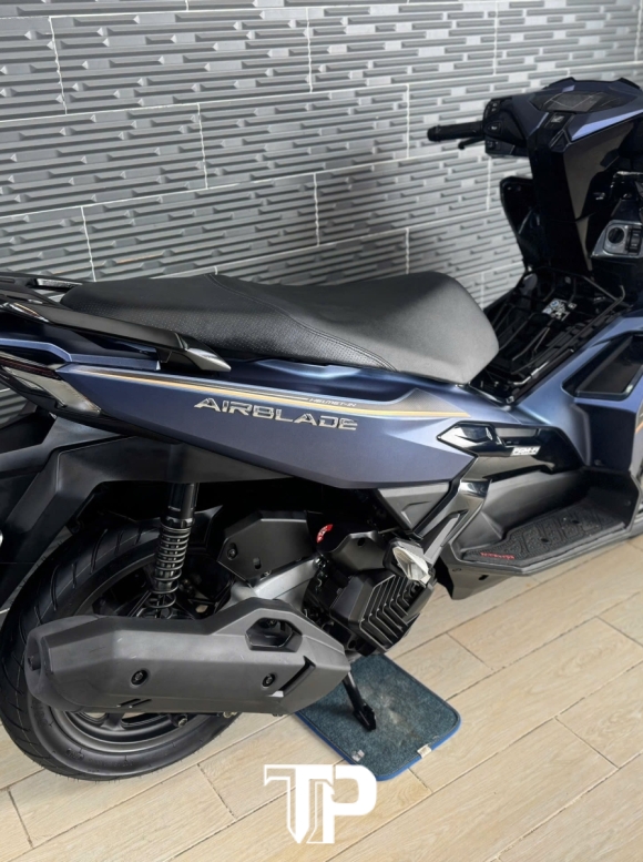 AB 125 4val mẫu mới 