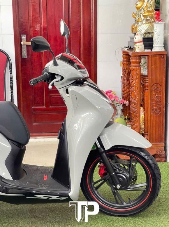 SH 160 abs 2024 3000km