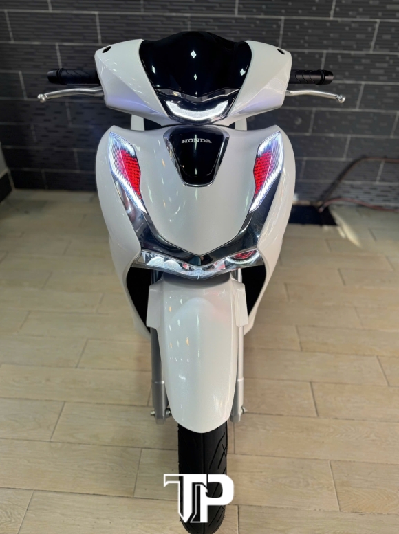 Sh 125 2024 trắng đẹp