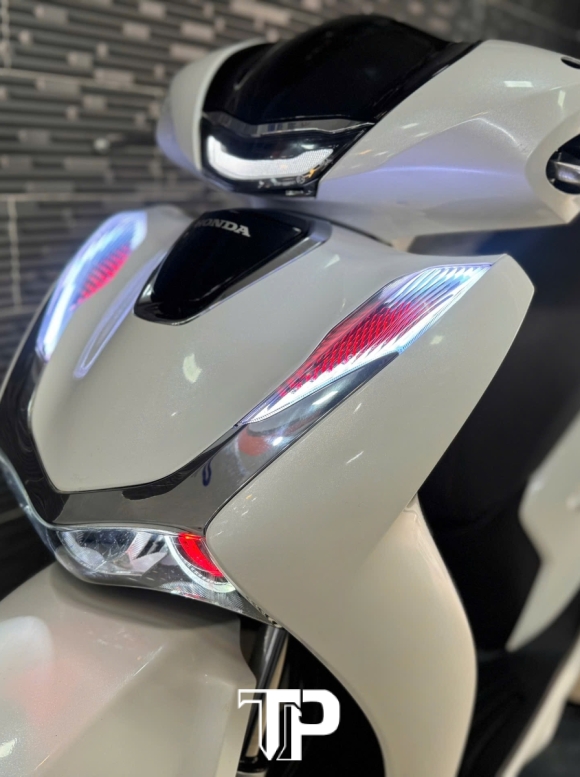 Sh 125 2024 trắng đẹp