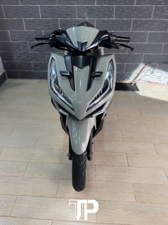 Vario 125 2024 bstp xi măng