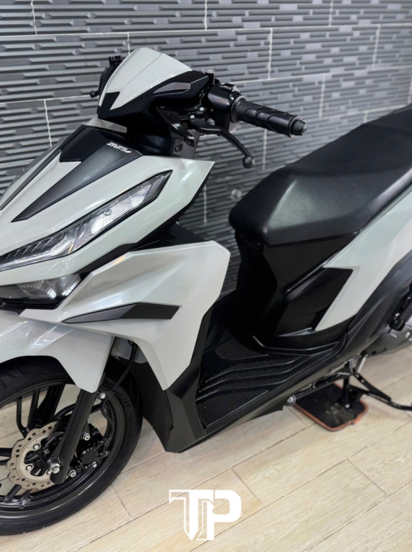 Vario 125 2024 xi măng bstp