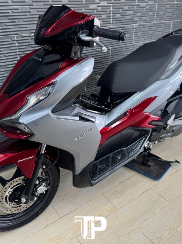 AB 125 4val 2025 500km