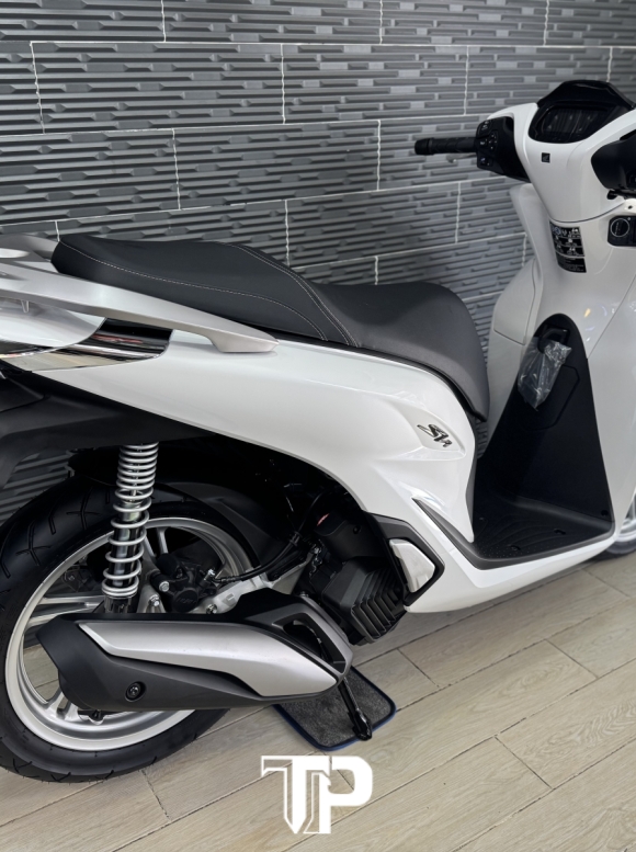 SH125 - 2026 Trắng New 