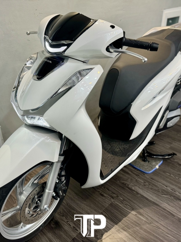 Honda SH160 date 2024 Trắng Bstp